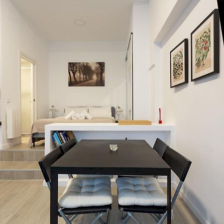 1 Bedroom 1 Bathroom Furnished - Av De America - Studio - Mintystay 마드리드 외부 사진